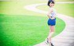 专日小粉B3干出血水